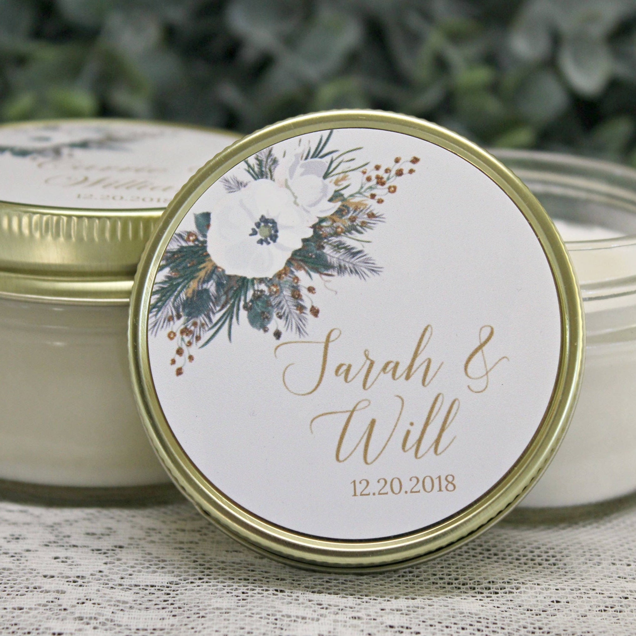 Evergreen & White Floral Favor