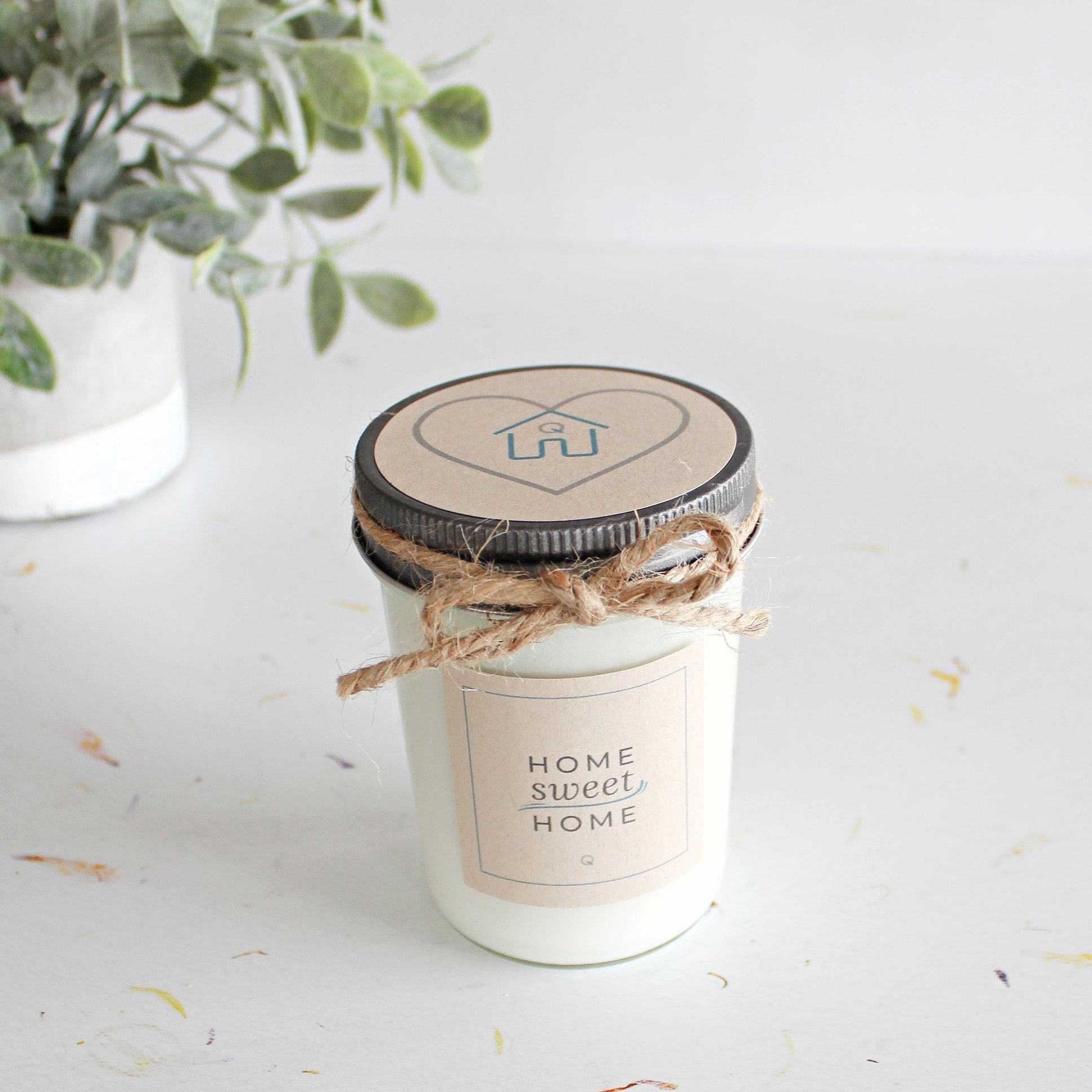 On Q Financial Small Gift Box - The Dancing Wick