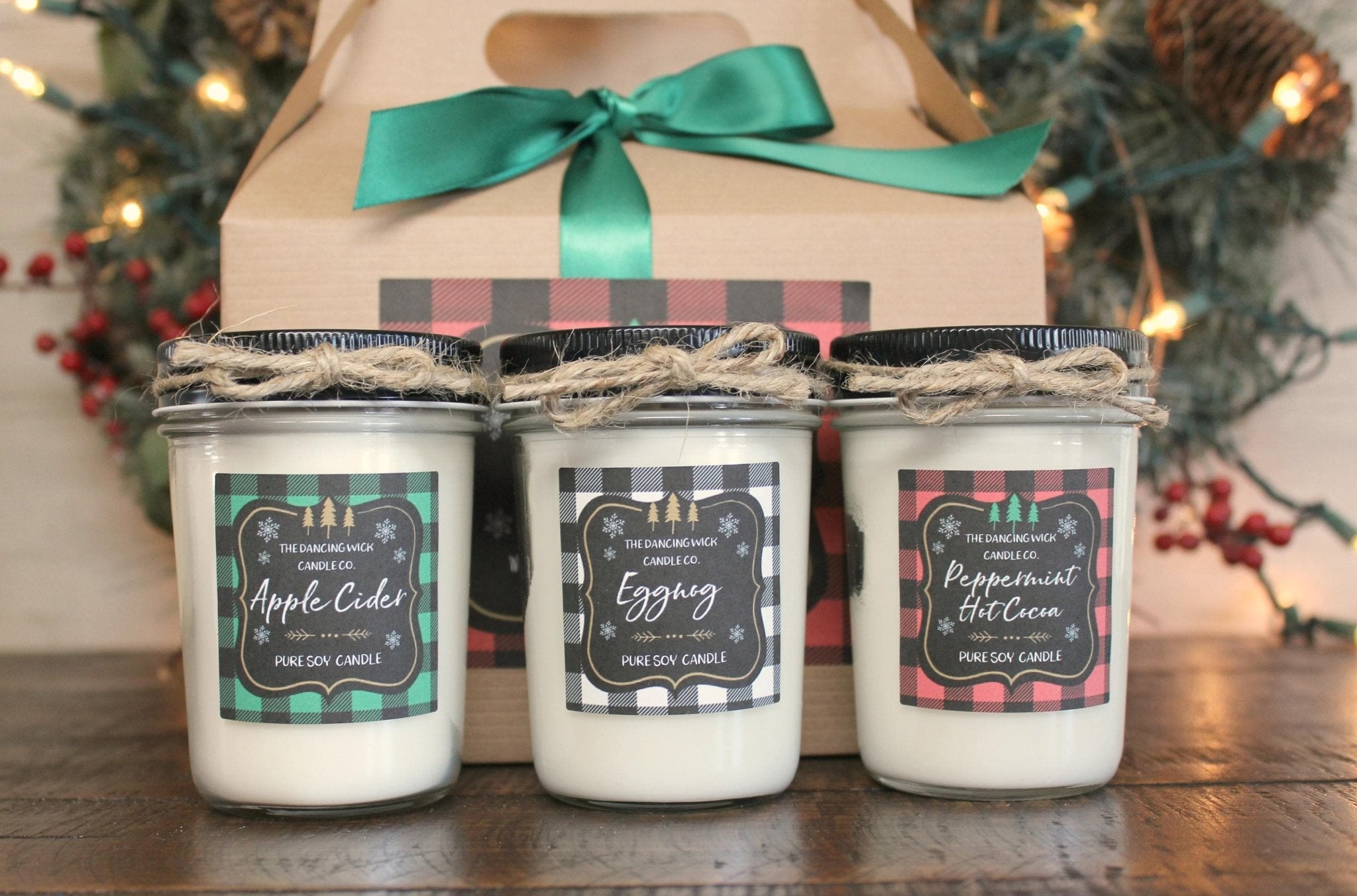 Buffalo Plaid Christmas Candle Gift Set - The Dancing Wick