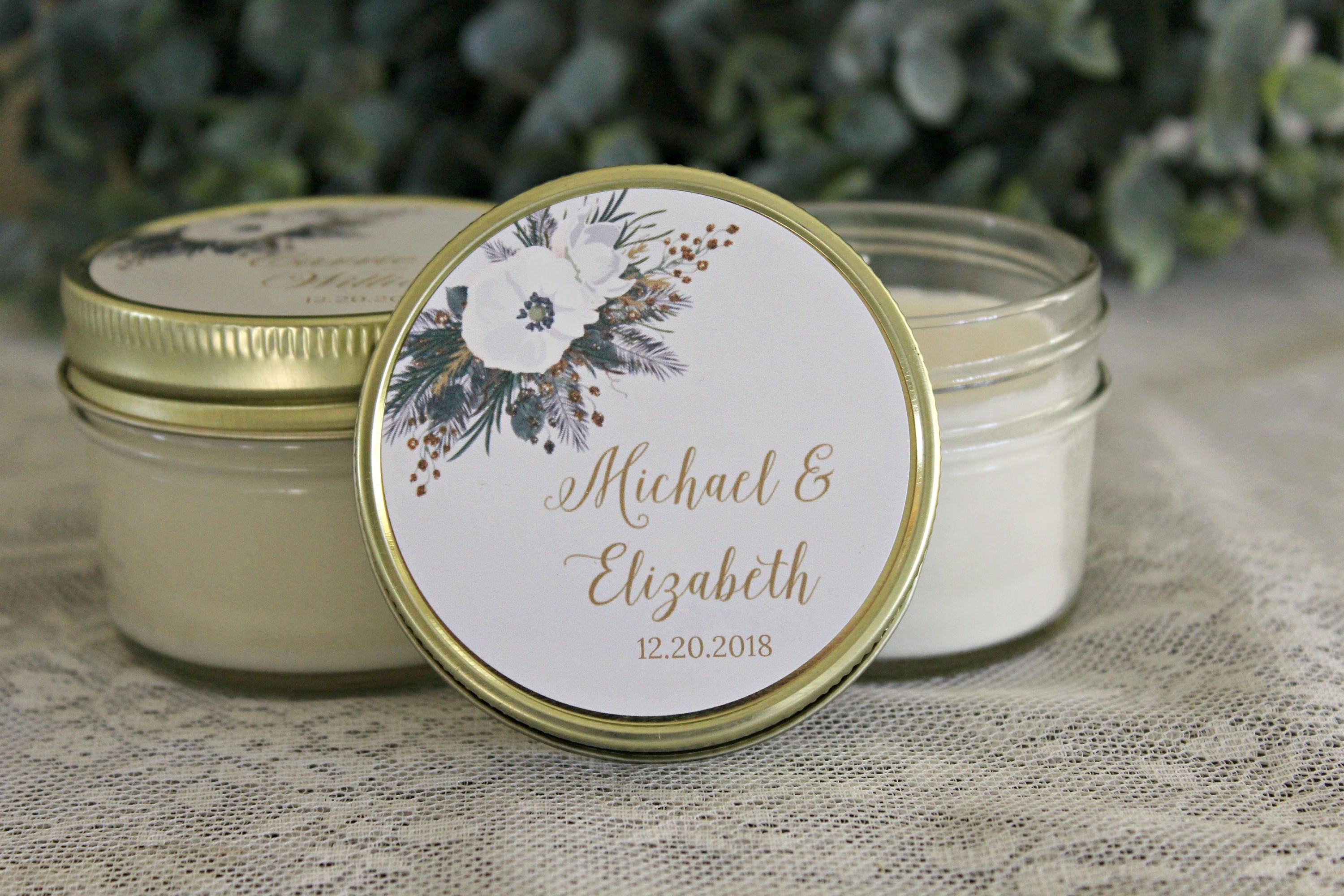 Evergreen & White Floral Favor