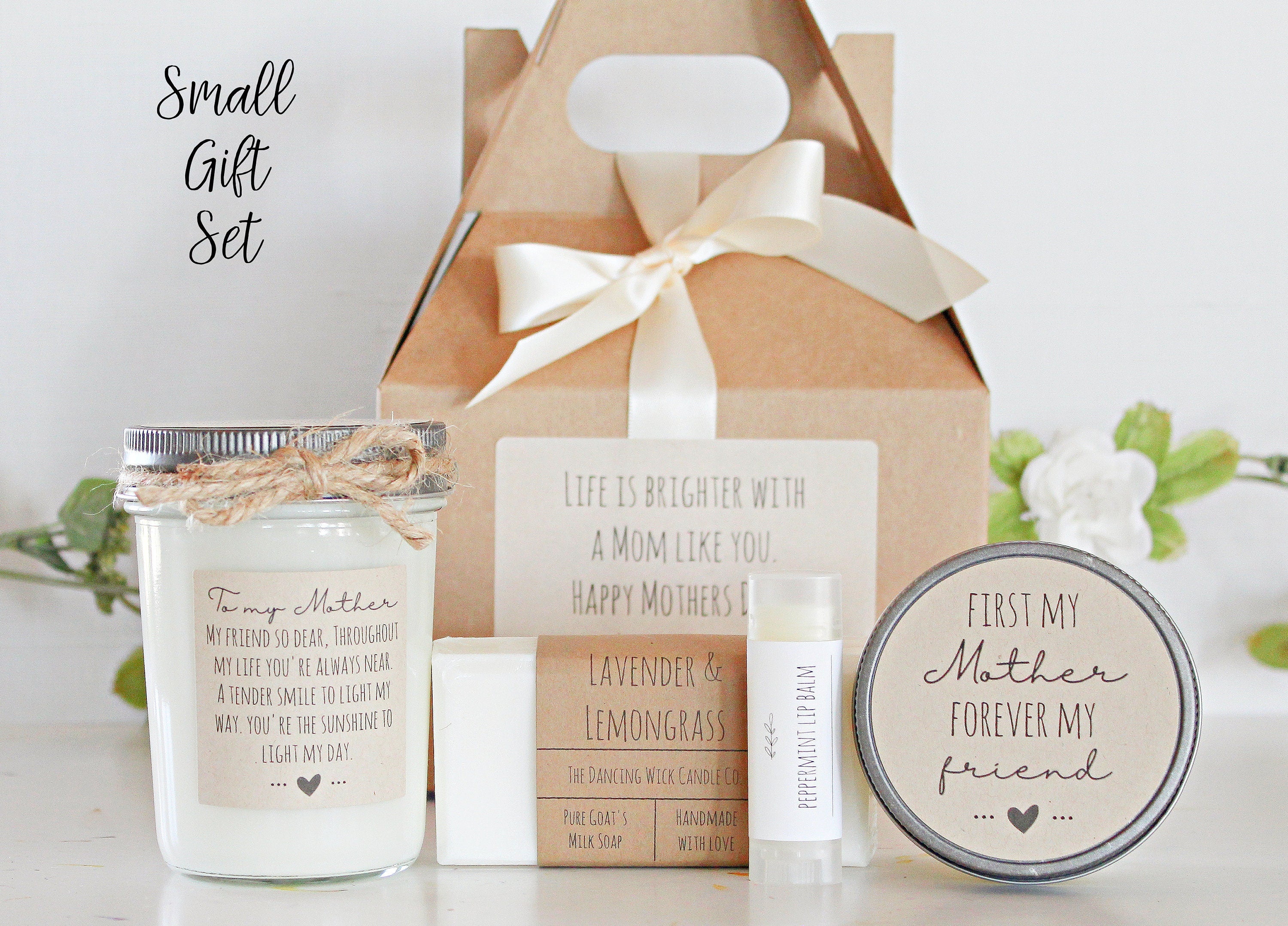 Gifts for Mom / Birthday Gift Box for Mom / New Mom Gift / Spa Gift Box / Mom Birthday Gift From Daughter / Personalized Gift For Mom