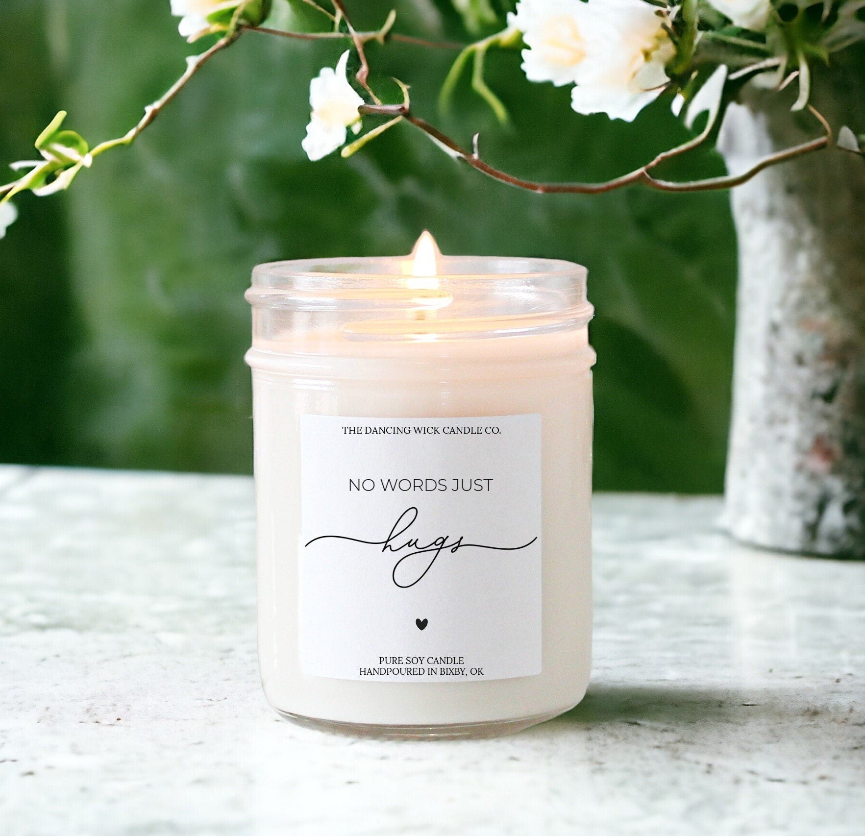 No Words Just Hugs Candle - The Dancing Wick