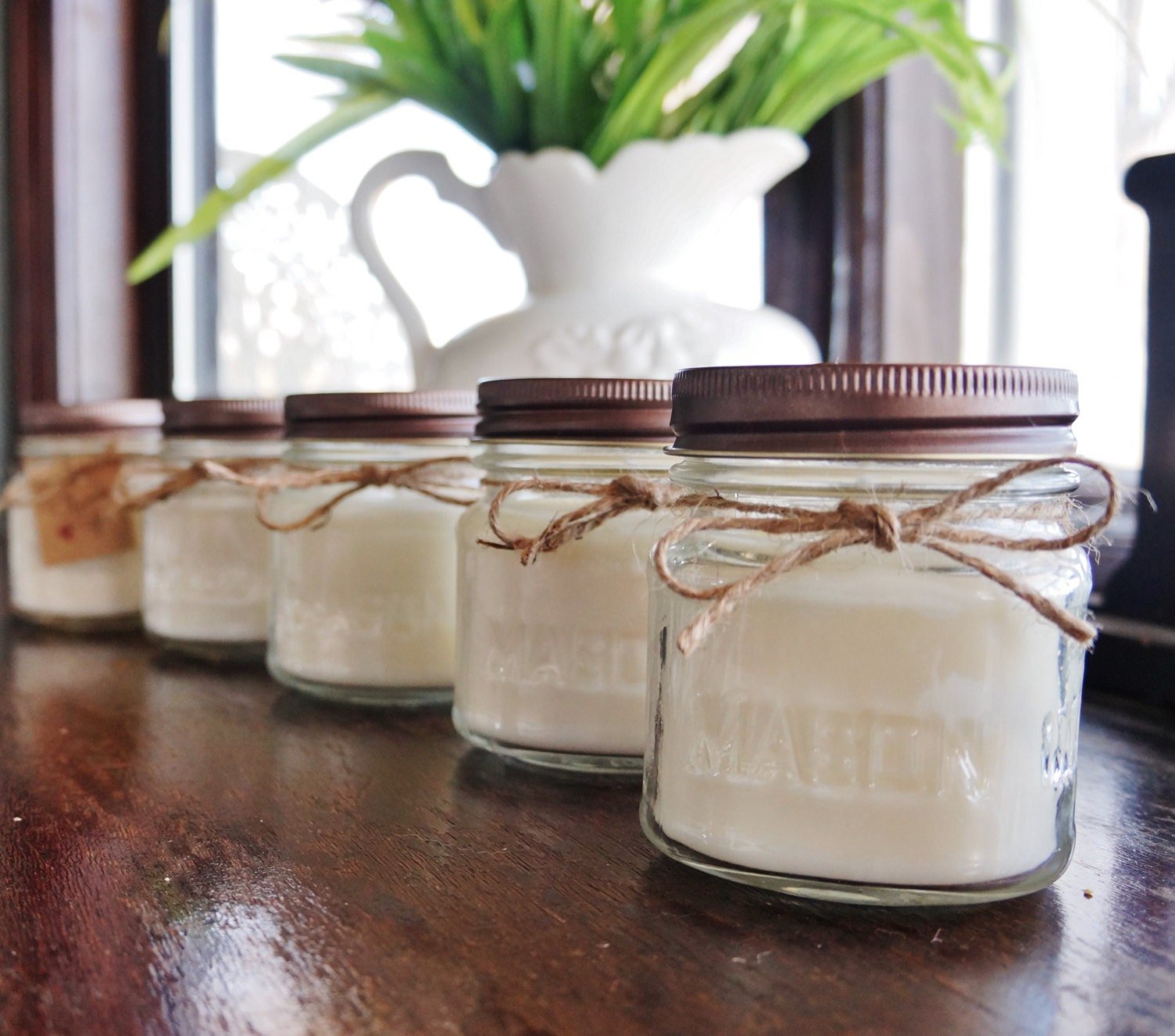 Set of 6 - 8 oz Christmas Candles - The Dancing Wick